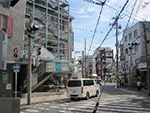 千里山駅前交差点の信号の写真
