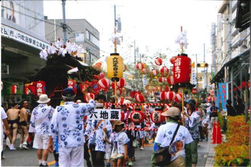 写真：賑わう吹田祭り