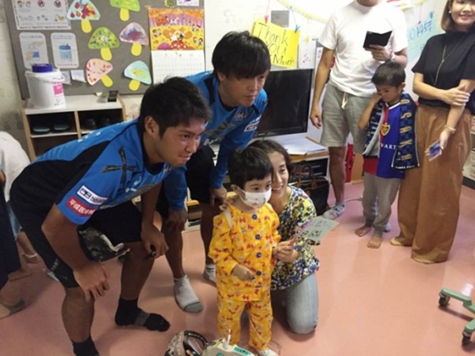 写真：大阪大学・国立循環器病研究センター小児科訪問