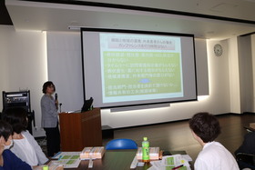 写真:児浦氏講演