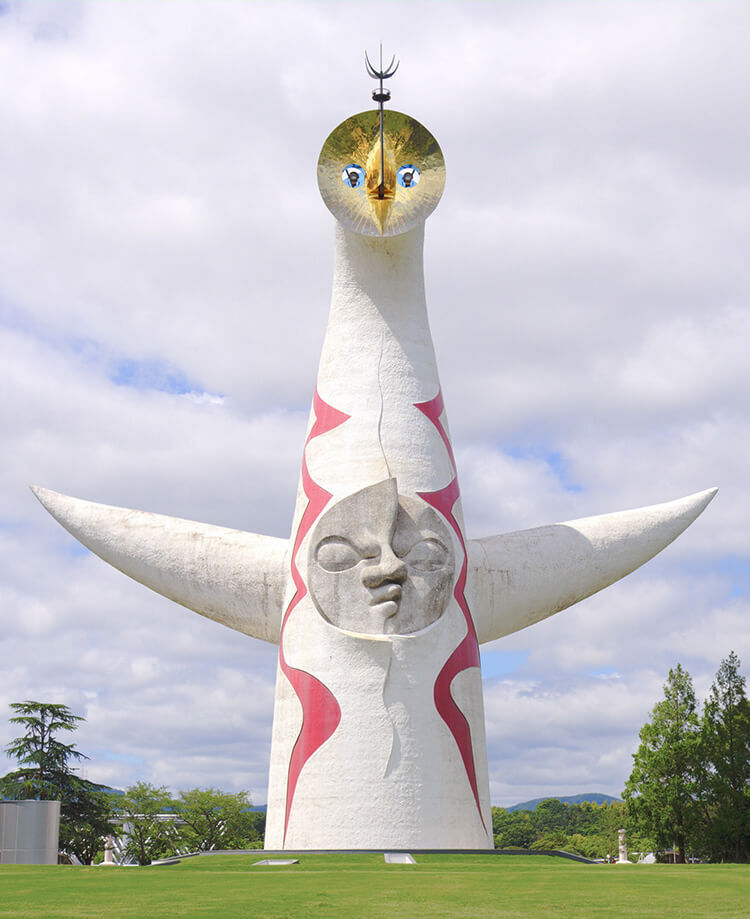 写真：万博記念公園の太陽の塔