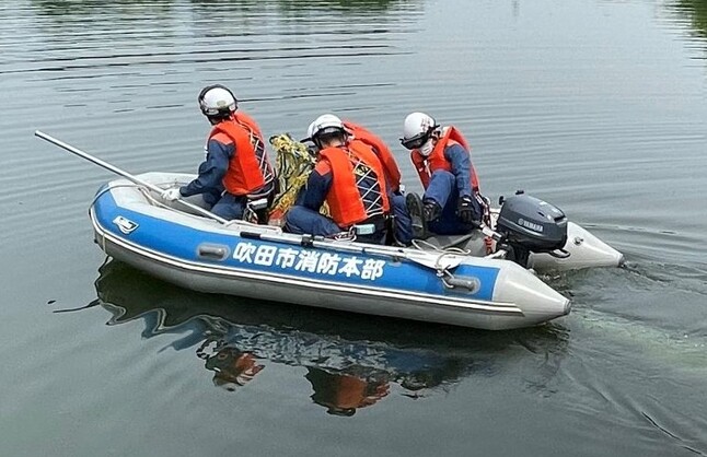 写真：救命ボート・水難救助訓練