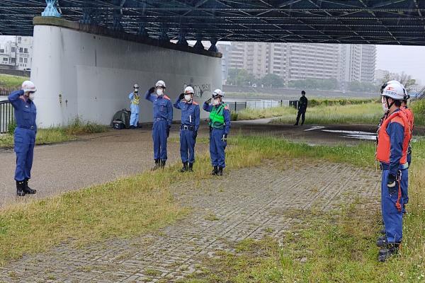 写真:水難救助訓練1