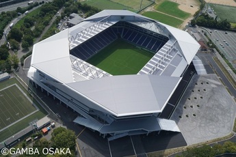 写真：Panasonic Stadium Suita(市立吹田サッカースタジアム)の屋上