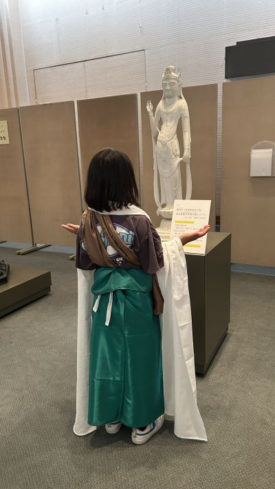 写真：仏像衣装