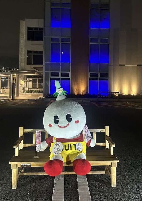 手話言語の国際デー ブルーライトアップ