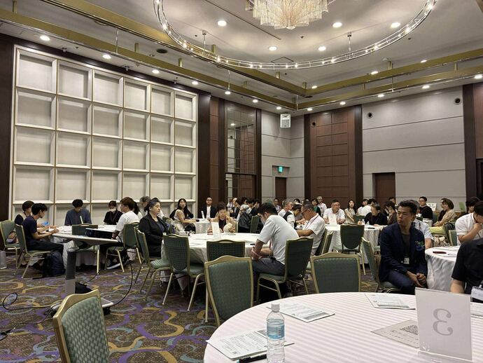 起業家交流会の会場写真