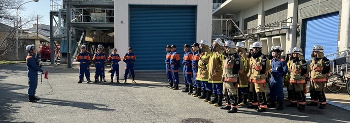 すべての訓練が終わり、訓練終了の報告を行いました、