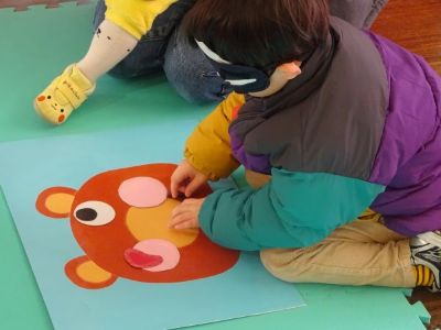 写真：お正月あそび　福笑い