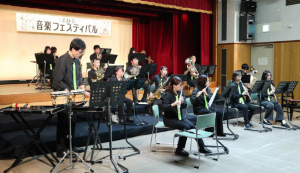写真: アイランドウインドオーケストラさん